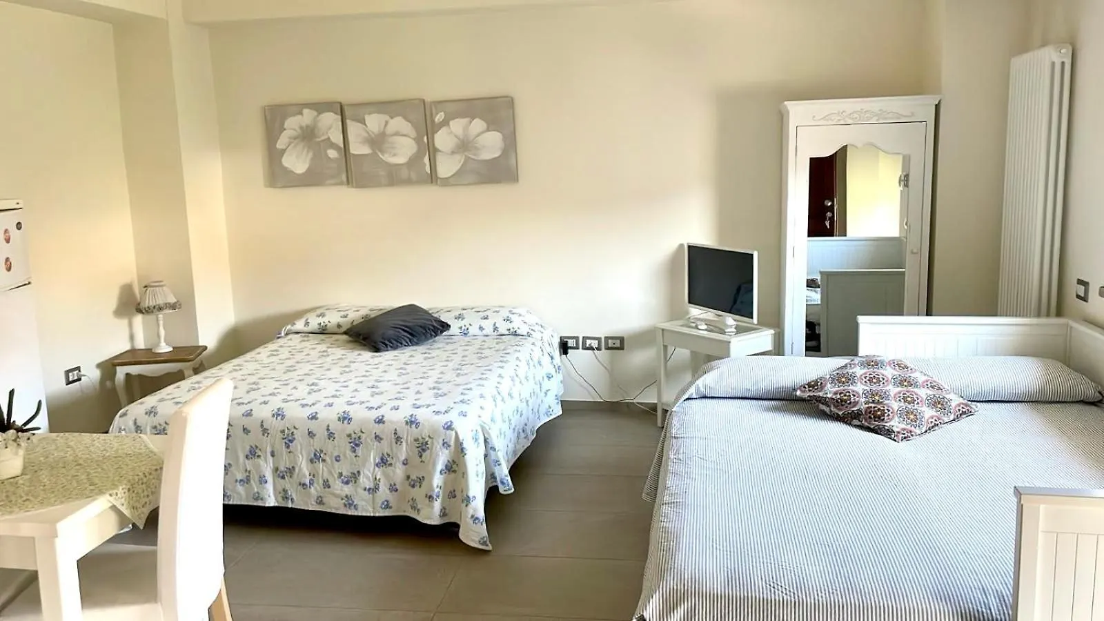 Monolocali Oro E Argento Apartment San Giovanni In Marignano Italy
